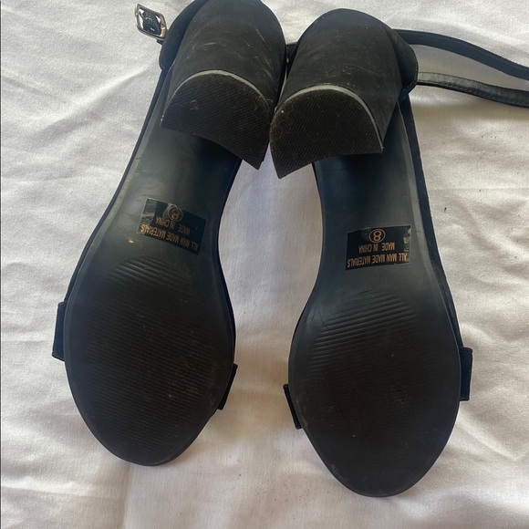 Charlotte Russe Elegant Black Block Heel Sandals - Picture 2 of 6